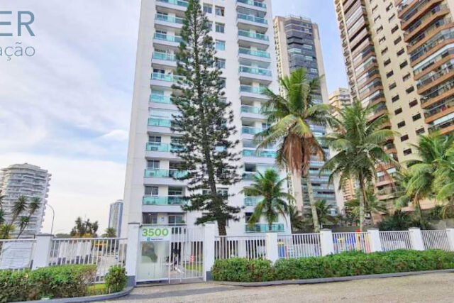Apartamento à venda com 72 m² frente para o mar com varanda – RJAP0437